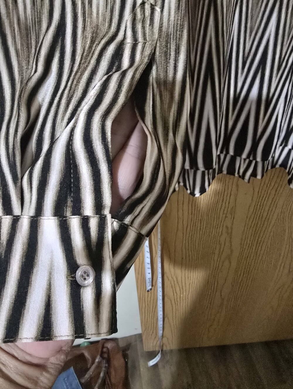 Calvin Klein Red Ombre Chevron Button-Front Blouse - Picture 4 of 5